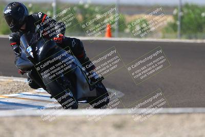 media/Sep-20-2025-TrackDaz (Sat) [[27f0cde673]]/B Group/220pm (Turn 9)/